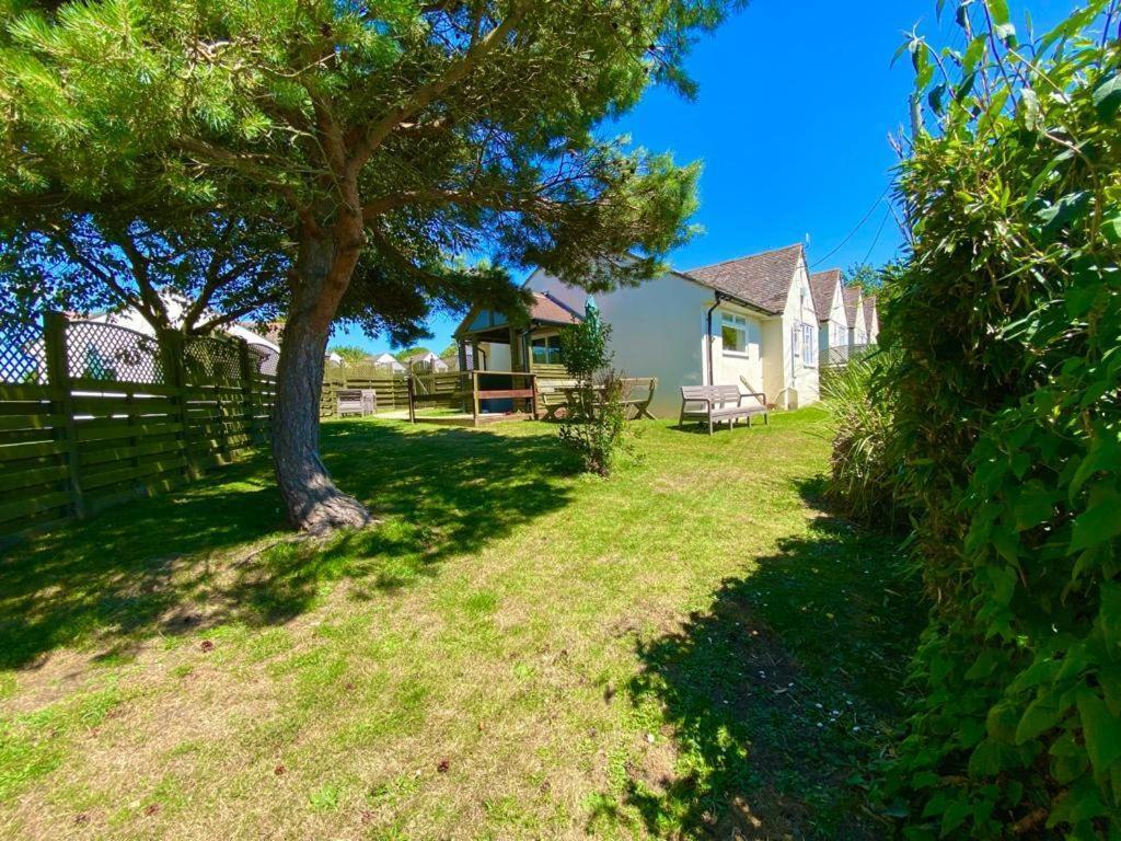 Golden Acre Jurassic Coastal Lodges ,Eype บริดพอร์ต ภายนอก รูปภาพ